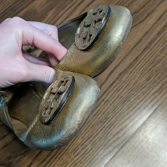 Tory Burch Gold Metallic Leather Flats 7 - Picture 3 of 14